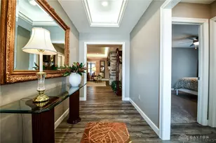 607 W Bentley Cir, Troy, OH 45373 - Photo 9