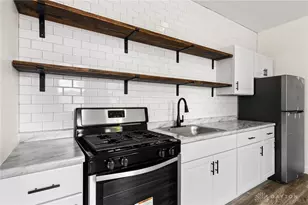 408 E 6th St, Dayton, OH 45402 - Photo 13