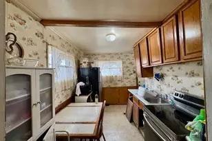 820 Ernroe Dr, Dayton, OH 45417 - Photo 17