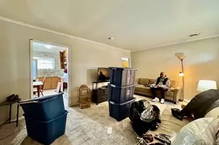 820 Ernroe Dr, Dayton, OH 45417 - Photo 7