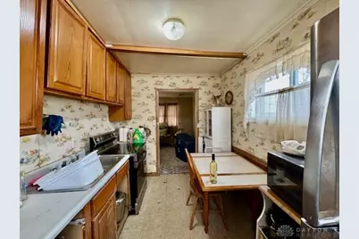 820 Ernroe Drive, Dayton, OH 45417 - Photo 13