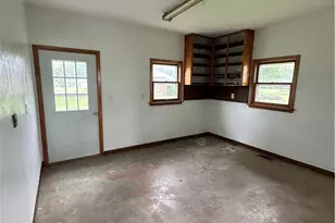 535 Barnhart Rd, Troy, OH 45373 - Photo 13