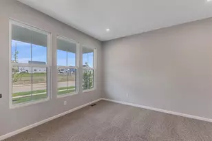6495 River Birch St, Tipp City, OH 45371 - Photo 9