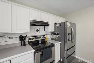 6388 Stoney Creek Drive, Dayton, OH 45424 - Photo 15