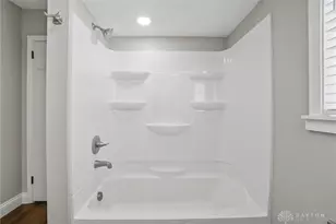 2805 Cottonwood Dr, Springfield, OH 45504 - Photo 25