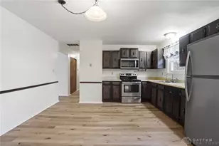 3054 Maginn Dr, Beavercreek, OH 45434 - Photo 9