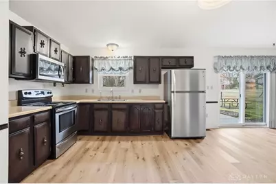 3054 Maginn Drive, Beavercreek, OH 45434 - Photo 7