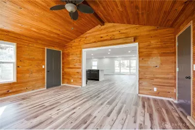 9550 Paragon Road, Dayton, OH 45458 - Photo 27