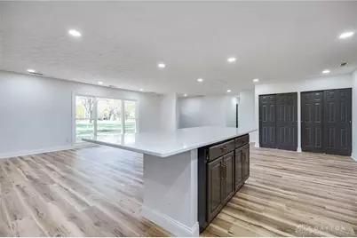 9550 Paragon Road, Dayton, OH 45458 - Photo 23