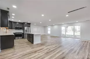 9550 Paragon Rd, Dayton, OH 45458 - Photo 25