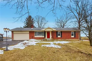 4500 Bosart Rd, Springfield, OH 45503 - Photo 1