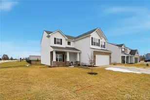 164 Autumn Maple Ln, Brookville, OH 45309 - Photo 3