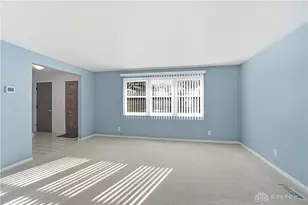 5139 Waverly St, Fairborn, OH 45324 - Photo 9