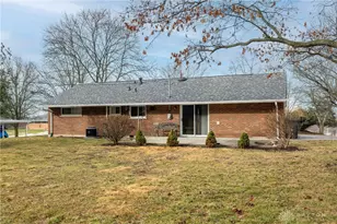 2087 Lehigh Pl, Moraine, OH 45439 - Photo 9