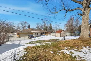 2051 Hamlet Dr, Dayton, OH 45440 - Photo 47