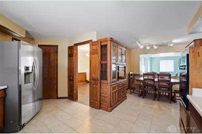 2051 Hamlet Drive, Dayton, OH 45440 - Photo 19