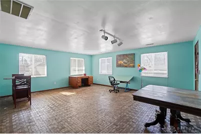 2051 Hamlet Drive, Dayton, OH 45440 - Photo 5