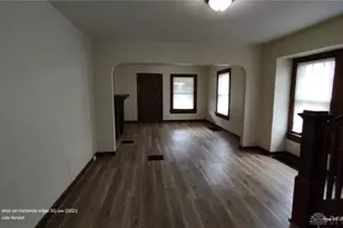 1713 Wyoming St, Dayton, OH 45410 - Photo 3