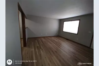 7 S Maple Street #B, Jamestown, OH 45335 - Photo 3