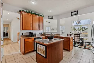 9378 Remington Hill Rd, Clearcreek Twp, OH 45458 - Photo 11