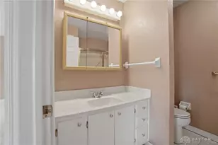 332 Kimbary Dr, Dayton, OH 45458 - Photo 39