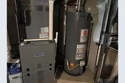 1345 Kenton Way, Troy, OH 45373 - Photo 35