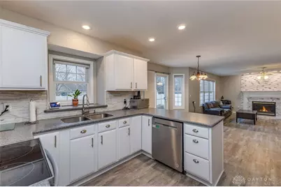 1345 Kenton Way, Troy, OH 45373 - Photo 9