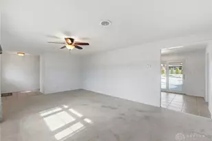 3081 Glengarry Dr, Dayton, OH 45420 - Photo 7