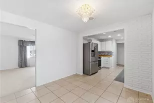 3081 Glengarry Dr, Dayton, OH 45420 - Photo 9