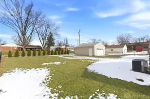 3081 Glengarry Dr, Dayton, OH 45420 - Photo 33