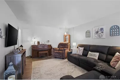 3153 N Argonne Lane, Springfield, OH 45503 - Photo 9