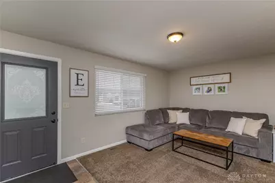 3135 Honeysuckle Drive, Troy, OH 45373 - Photo 5