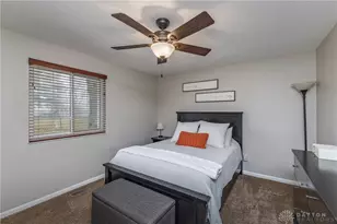 3135 Honeysuckle Dr, Troy, OH 45373 - Photo 11