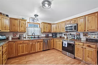 832 E Jackson, Springfield, OH 45502 - Photo 9