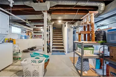 2307 S Smithville Road, Dayton, OH 45420 - Photo 35