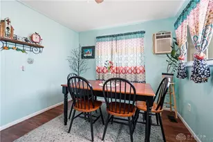 2307 S Smithville Rd, Dayton, OH 45420 - Photo 21