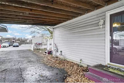 251 E 1st Street, London, OH 43140 - Photo 33