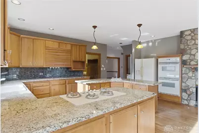 2644 Center Creek Circle, Spring Valley, OH 45370 - Photo 21