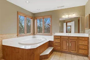 2644 Center Creek Cir, Spring Valley, OH 45370 - Photo 45