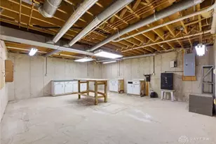 2644 Center Creek Cir, Spring Valley, OH 45370 - Photo 51