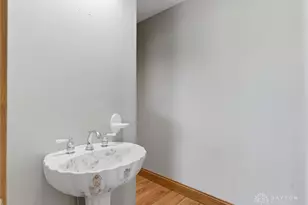 2644 Center Creek Cir, Spring Valley, OH 45370 - Photo 13