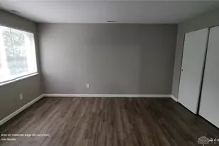 3296 Wilmington Pike, Dayton, OH 45429 - Photo 11