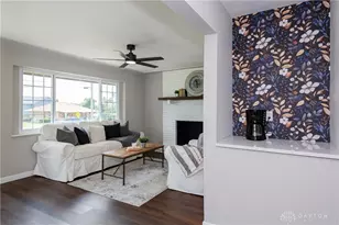 3976 Graham Dr, Beavercreek, OH 45431 - Photo 3