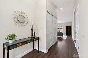 8141 Longcreek Dr, Dayton, OH 45458 - Photo 7