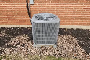 303 Crescent Dr, Lewisburg, OH 45338 - Photo 35