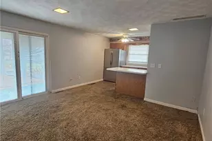 303 Crescent Dr, Lewisburg, OH 45338 - Photo 7