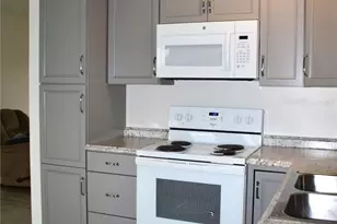 2472 Thornhill Dr, Troy, OH 45373 - Photo 3