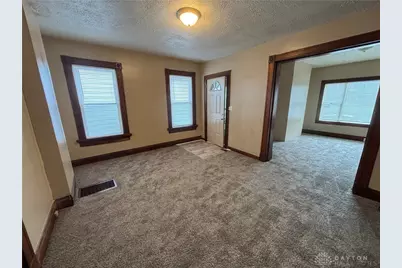 639 Huffman Avenue, Dayton, OH 45403 - Photo 5