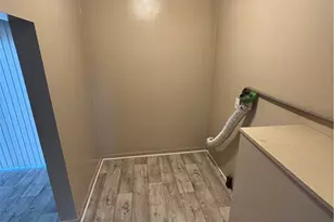 639 Huffman Ave, Dayton, OH 45403 - Photo 11