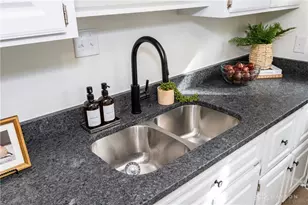 431 Triangle Ave, Oakwood, OH 45419 - Photo 21